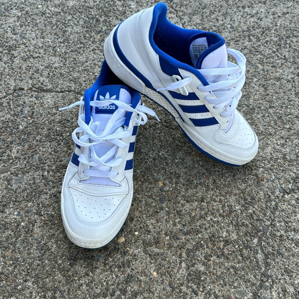 ADIDAS SNEAKERS